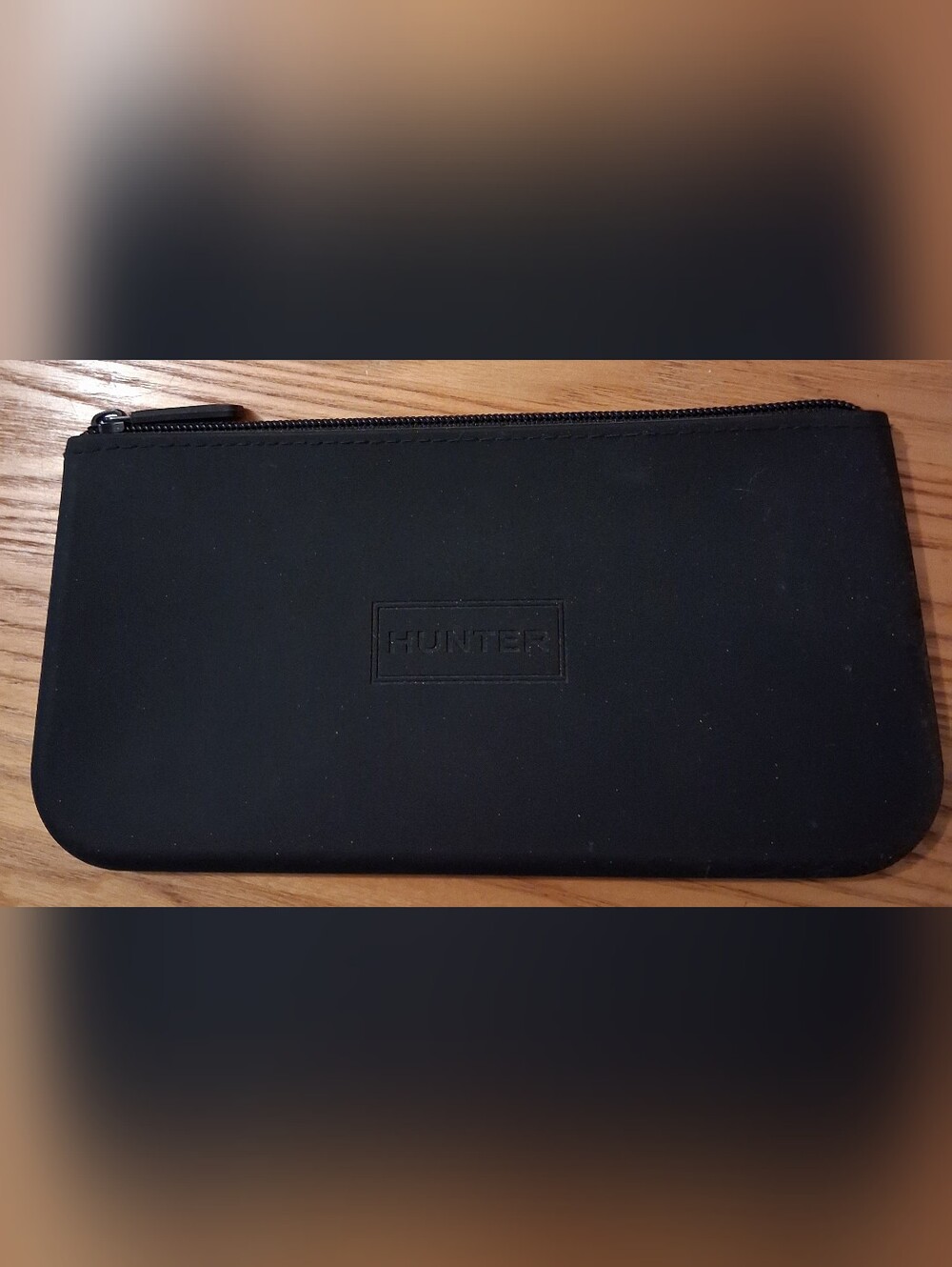NWOT Hunter Black Rubber Waterproof Casual Everyday Unisex Travel Pouch Bag